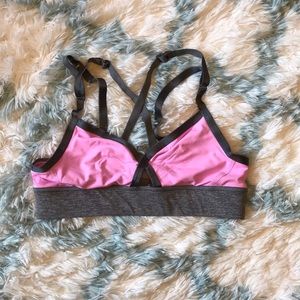 Lululemon sports bra size small